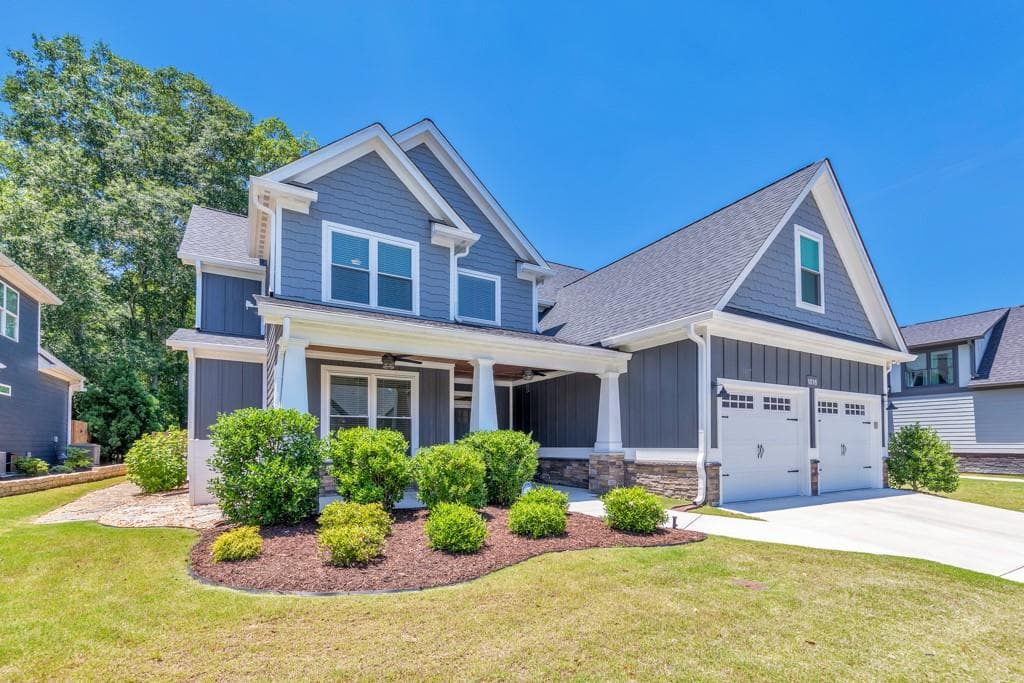 4 bedroom, 3 bathroom, 2,884 sq ft single family residence under contract at 1016 Irwin Tree Farms, Marietta, GA 30064 — photo 2