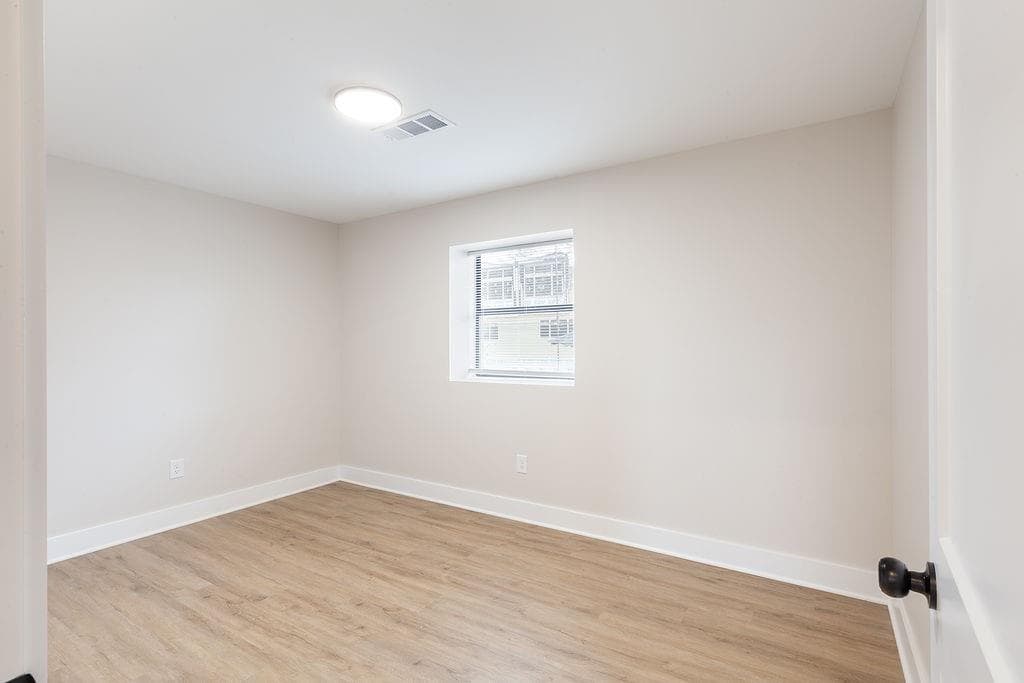 2 bedroom, 1 bathroom, 6,000 sq ft apartment for rent at 396 Linden Avenue 202, Atlanta, GA 30308 for $2,300 a month — photo 7
