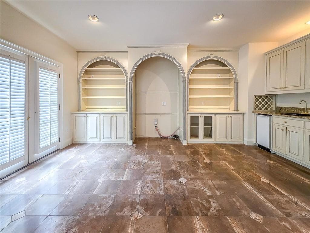 5 bedroom, 5 bathroom single family residence for rent at 2502 Oak Hill Overlook, Duluth, GA 30097 for $5,500 a month — photo 10