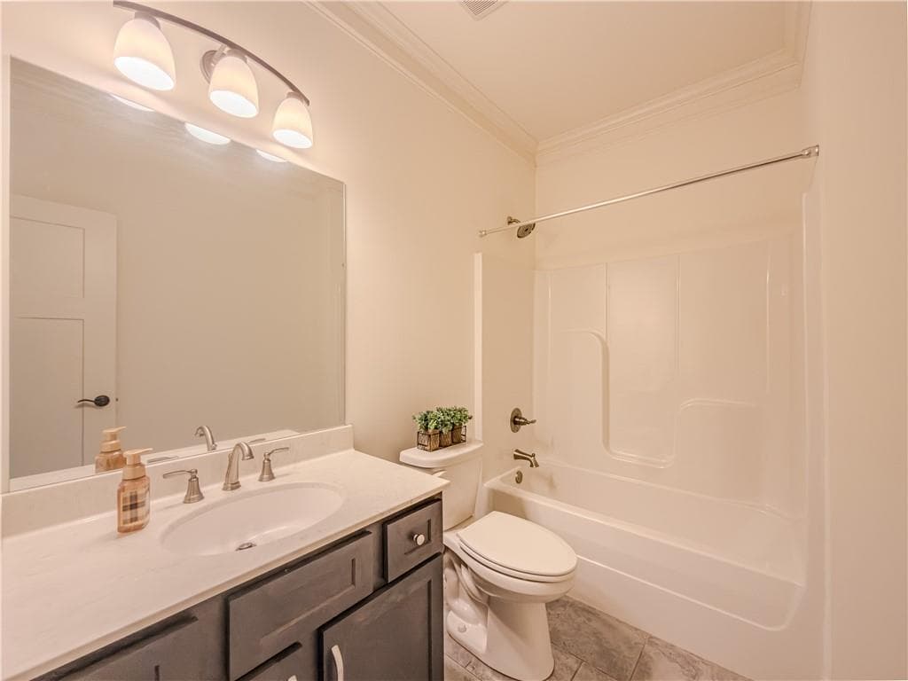 2 bedroom, 2 bathroom, 1,686 sq ft single family residence for sale at 945 High Shoal Drive, Monroe, GA 30655 — photo 8