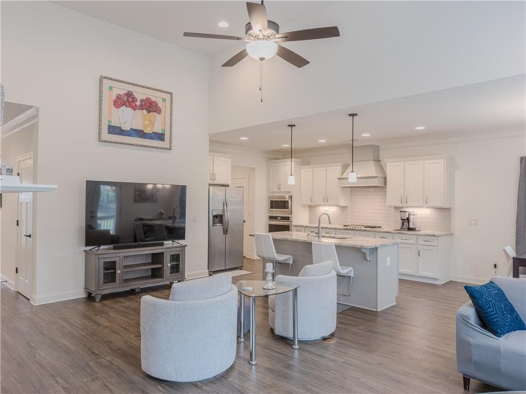 2 bedroom, 2 bathroom, 1,686 sq ft single family residence for sale at 945 High Shoal Drive, Monroe, GA 30655 — photo 10