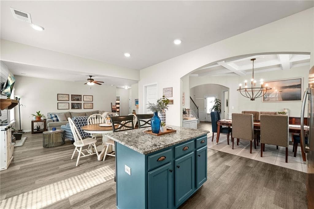 5 bedroom, 3 bathroom, 2,877 sq ft single family residence for sale at 408 Rio Dell Court, Locust Grove, GA 30248 — photo 6