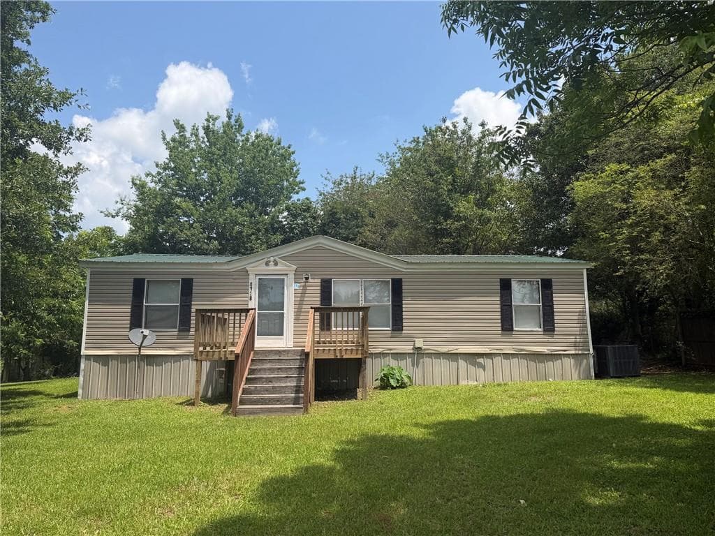3 bedroom, 2 bathroom, 1,152 sq ft single family residence sold at 4128 Price Road, Gainesville, GA 30506