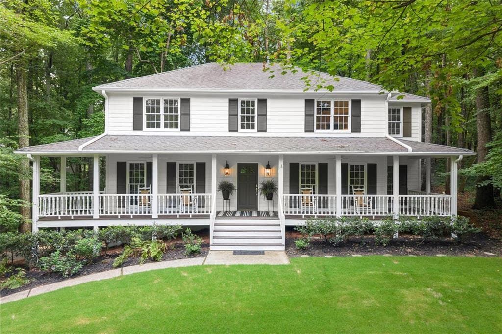 4 bedroom, 3 bathroom, 2,944 sq ft single family residence sold at 2798 Brookcliff Landing, Marietta, GA 30062
