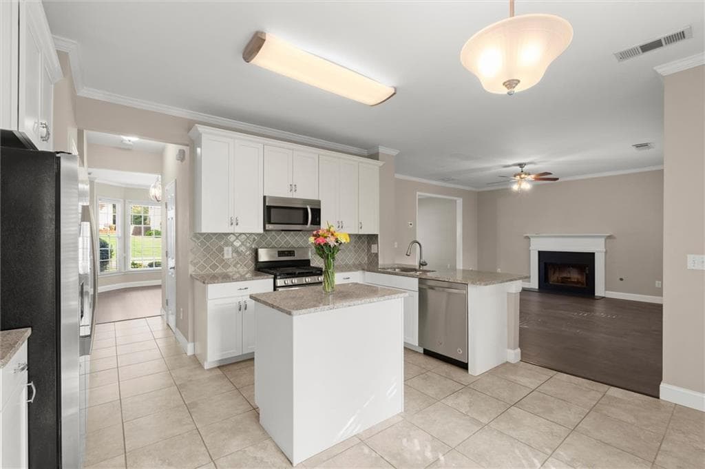4 bedroom, 3 bathroom, 2,418 sq ft single family residence for sale at 4030 Annandale Main, Kennesaw, GA 30144 — photo 3