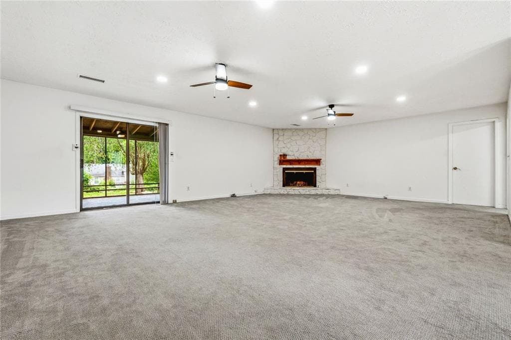 3 bedroom, 2 bathroom, 2,310 sq ft single family residence for sale at 4759 Mockernut Court, Lilburn, GA 30047 — photo 9