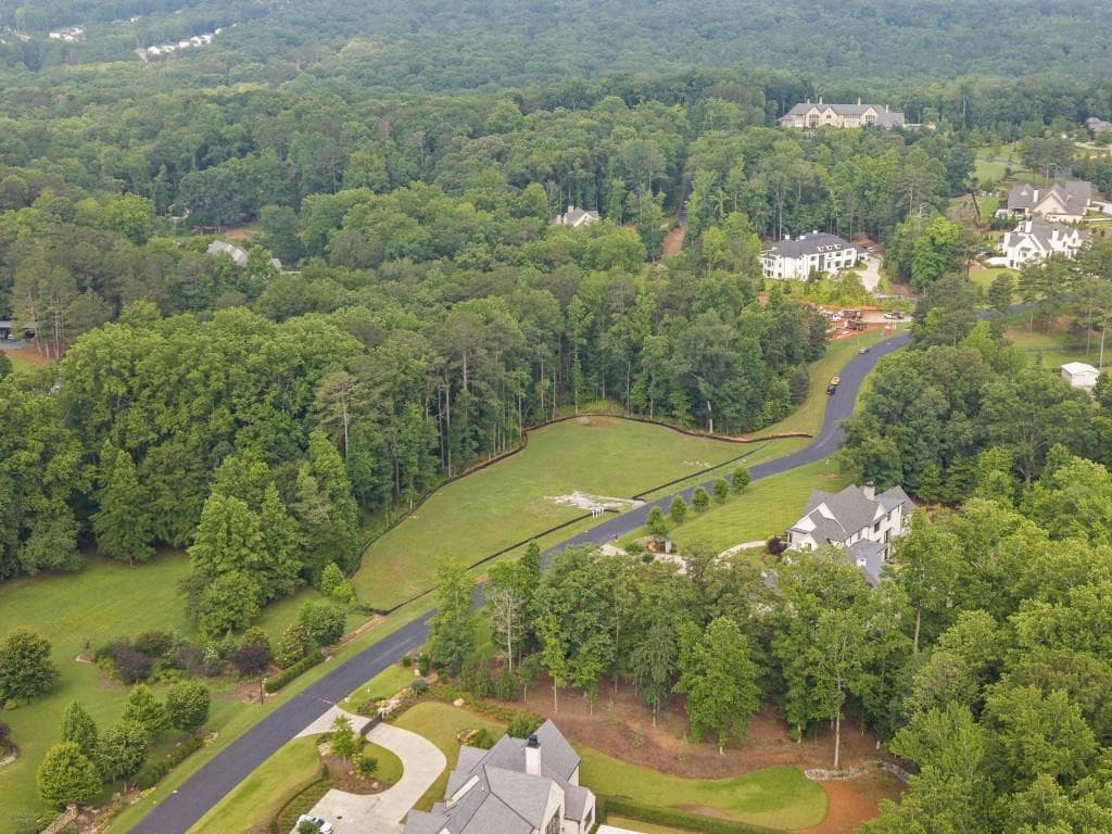 single family residence for sale at 535 Lost River Bnd, Milton, GA 30004 — photo 10