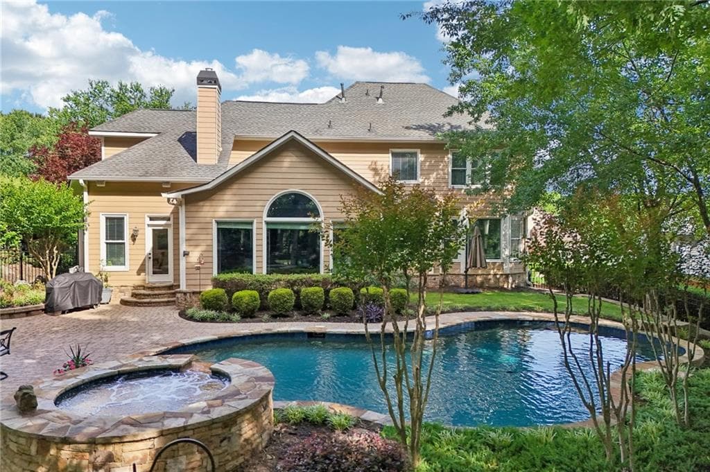5 bedroom, 4 bathroom, 3,565 sq ft single family residence sold at 6020 Ansley Way, Suwanee, GA 30024