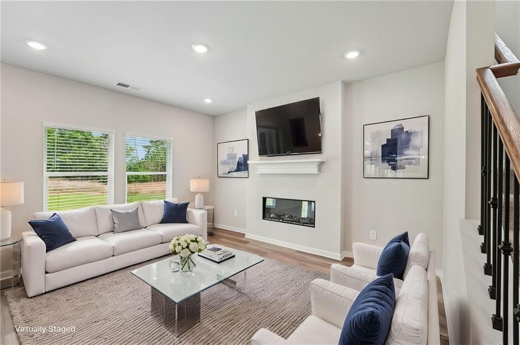 4 bedroom, 3 bathroom, 2,299 sq ft single family residence under contract at 14 RISE Road, Adairsville, GA 30103 — photo 8
