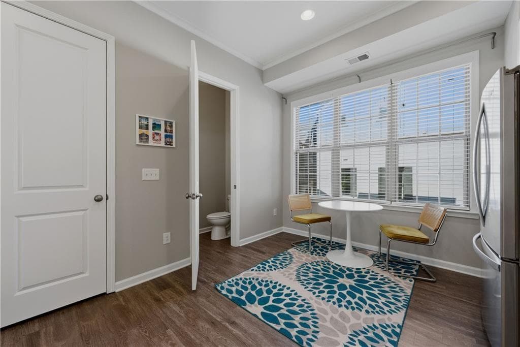 2 bedroom, 3 bathroom, 1,300 sq ft townhouse for sale at 633 Broadview Place, Atlanta, GA 30324 — photo 8