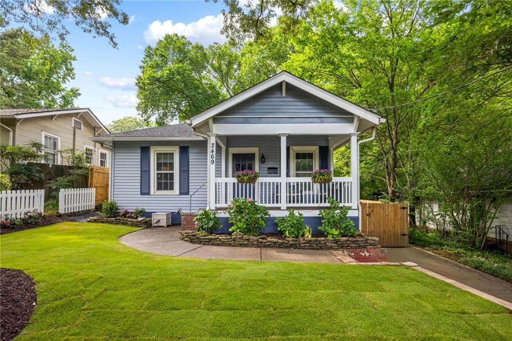 2 bedroom, 2 bathroom, 1,116 sq ft single family residence sold at 2469 Forrest Avenue, Atlanta, GA 30318