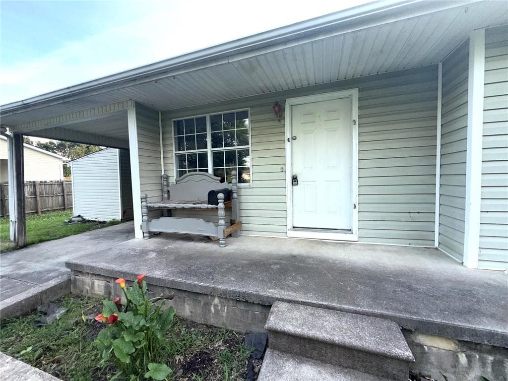 3 bedroom, 1 bathroom, 1,023 sq ft single family residence for sale at 118 Brooksmill Drive, Calhoun, GA 30701 — photo 3