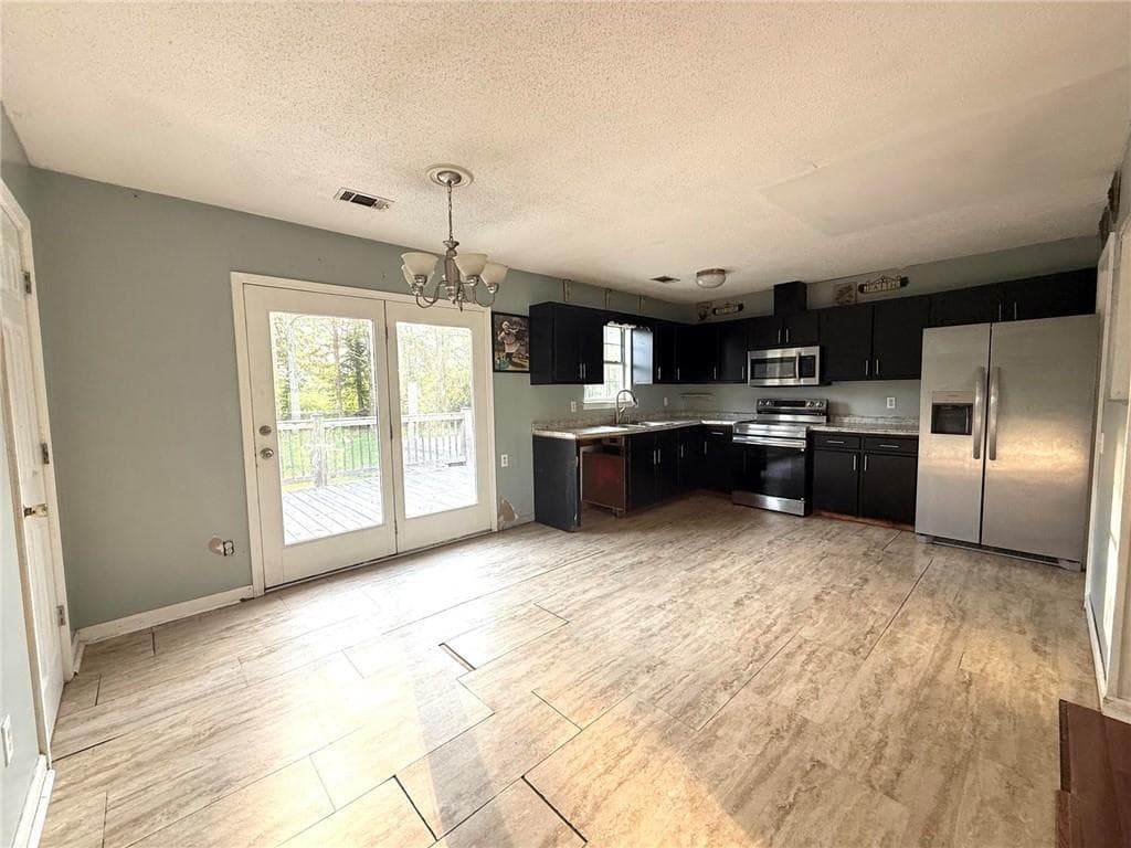 3 bedroom, 1 bathroom, 1,023 sq ft single family residence for sale at 118 Brooksmill Drive, Calhoun, GA 30701 — photo 5