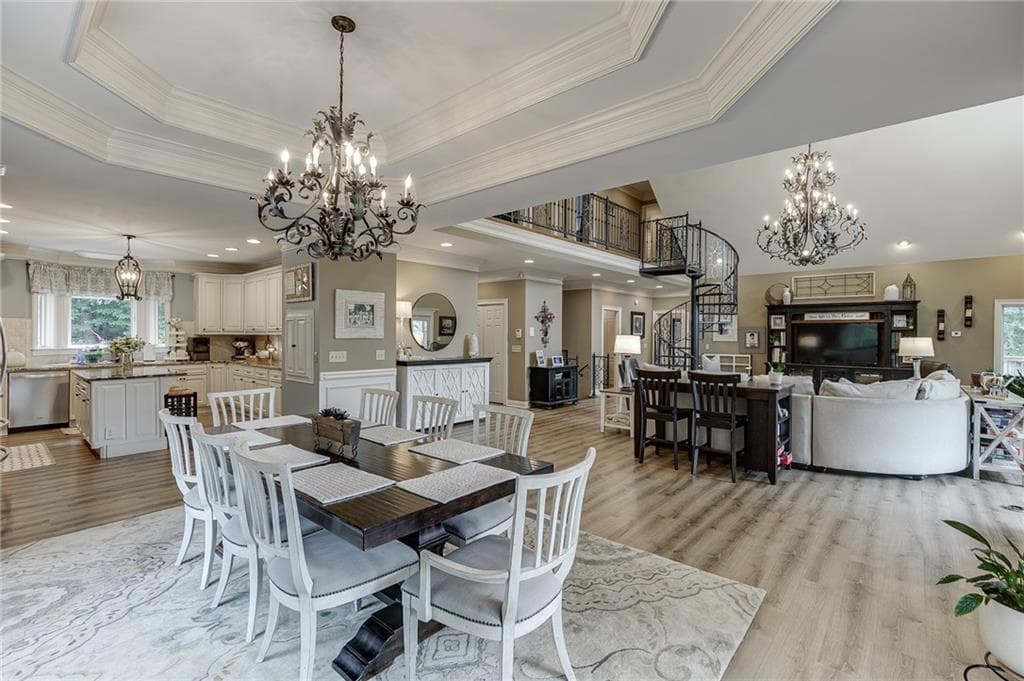 5 bedroom, 6 bathroom, 7,170 sq ft single family residence under contract at 5211 Frazer Road, Buford, GA 30518 — photo 9