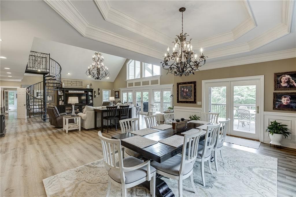 5 bedroom, 6 bathroom, 7,170 sq ft single family residence under contract at 5211 Frazer Road, Buford, GA 30518 — photo 10