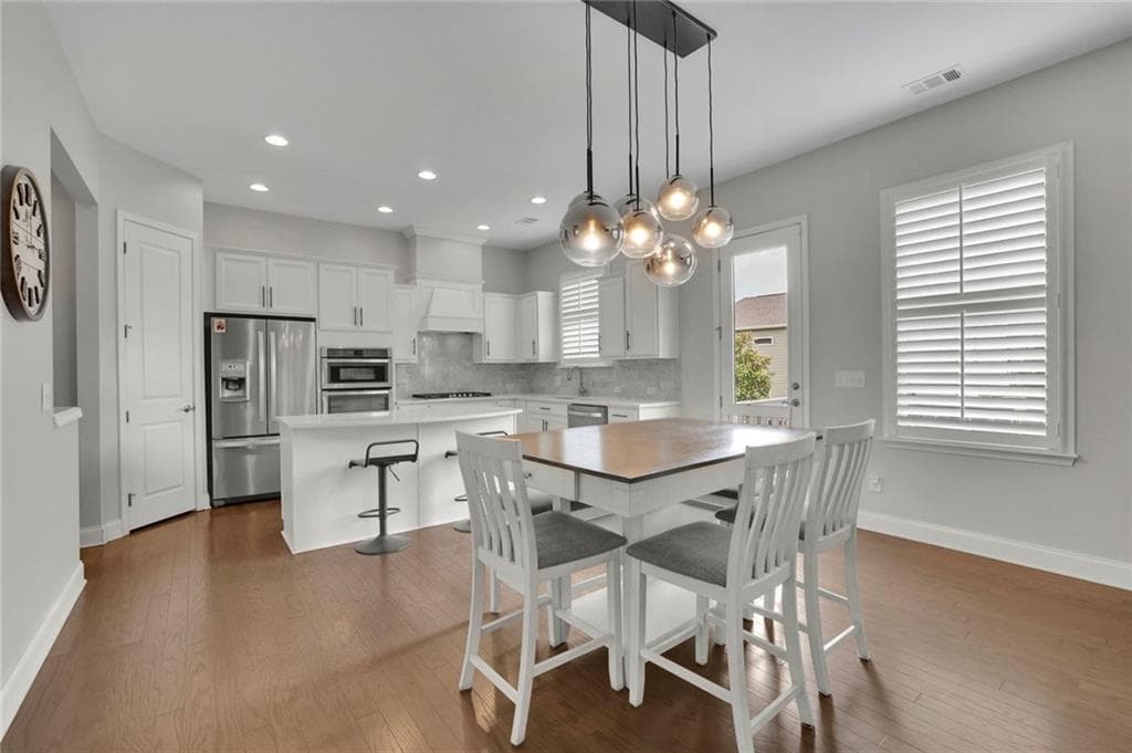6 bedroom, 4 bathroom, 3,306 sq ft single family residence for sale at 1145 Waters Way, Kennesaw, GA 30152 — photo 8