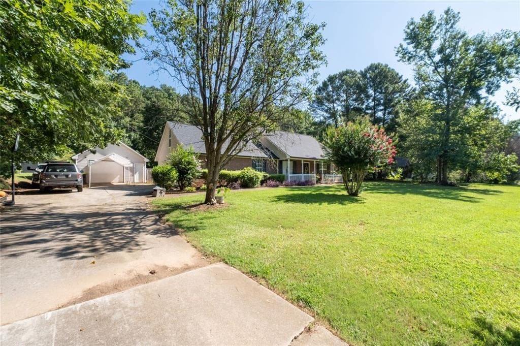 4 bedroom, 2 bathroom, 2,021 sq ft single family residence for sale at 1003 Ola Dale Drive, Mcdonough, GA 30252 — photo 3