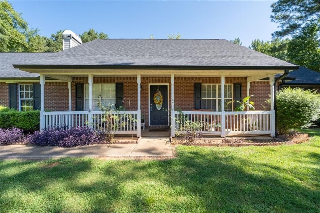 4 bedroom, 2 bathroom, 2,021 sq ft single family residence for sale at 1003 Ola Dale Drive, Mcdonough, GA 30252 — photo 4
