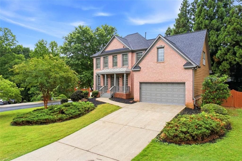 5 bedroom, 4 bathroom, 3,531 sq ft single family residence under contract at 101 Copper Trail, Canton, GA 30114 — photo 2