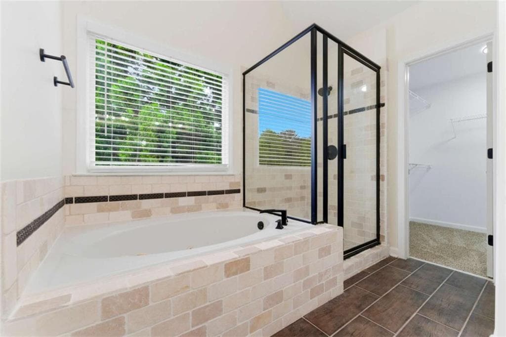 5 bedroom, 4 bathroom, 3,531 sq ft single family residence under contract at 101 Copper Trail, Canton, GA 30114 — photo 5