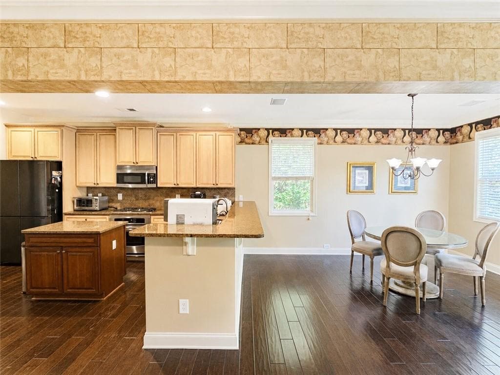 3 bedroom, 4 bathroom, 3,067 sq ft townhouse under contract at 4265 Cold Spring Court, Cumming, GA 30041 — photo 9