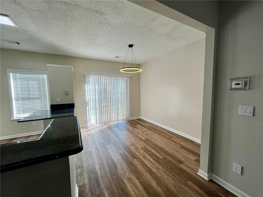2 bedroom, 3 bathroom, 1,316 sq ft townhouse for sale at 4645 Valais Court 42, Alpharetta, GA 30022 — photo 6