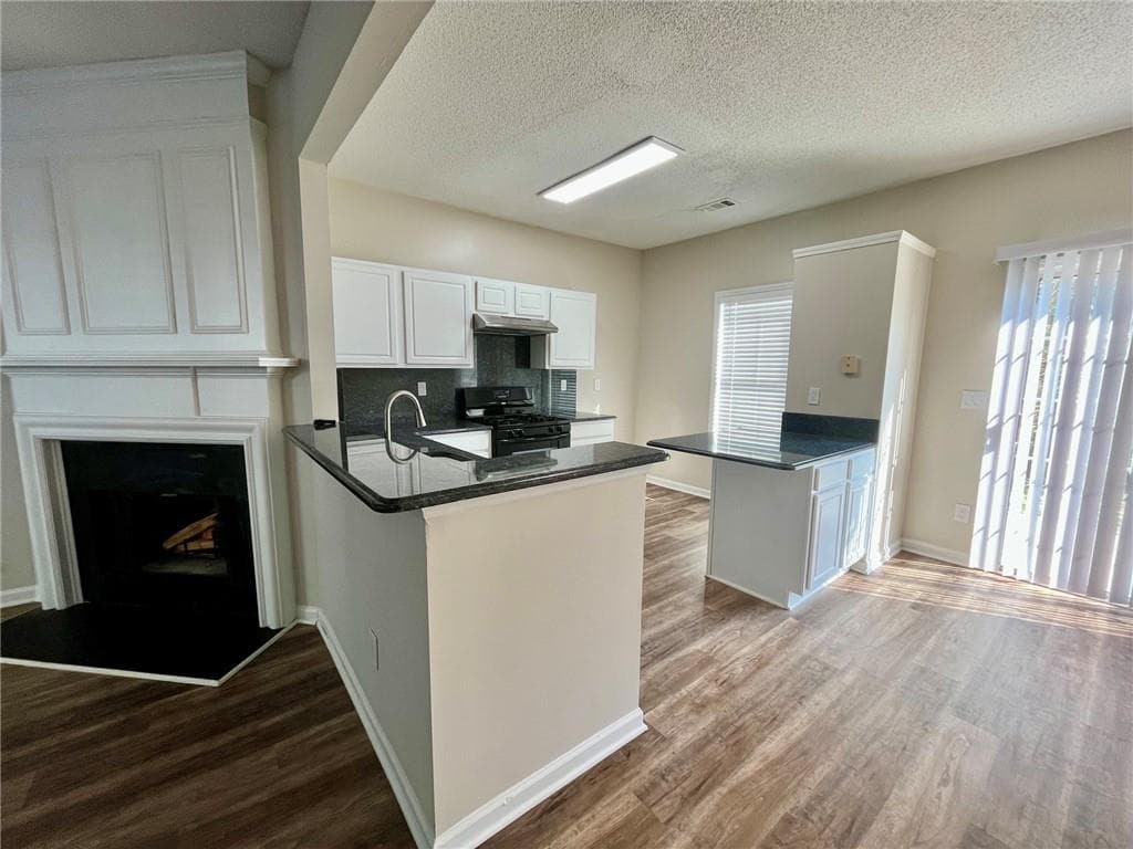 2 bedroom, 3 bathroom, 1,316 sq ft townhouse for sale at 4645 Valais Court 42, Alpharetta, GA 30022 — photo 7
