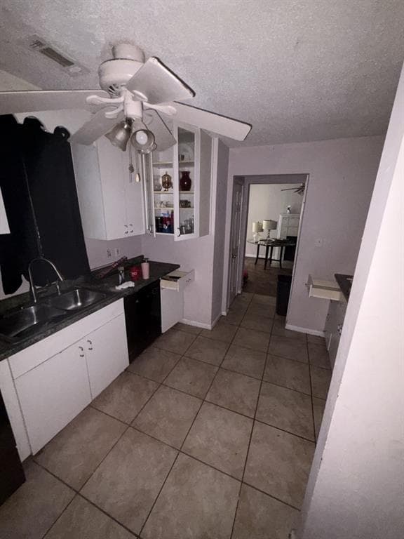 4 bedroom, 3 bathroom, 1,534 sq ft single family residence under contract at 268 Applejack Drive, Douglasville, GA 30134 — photo 3