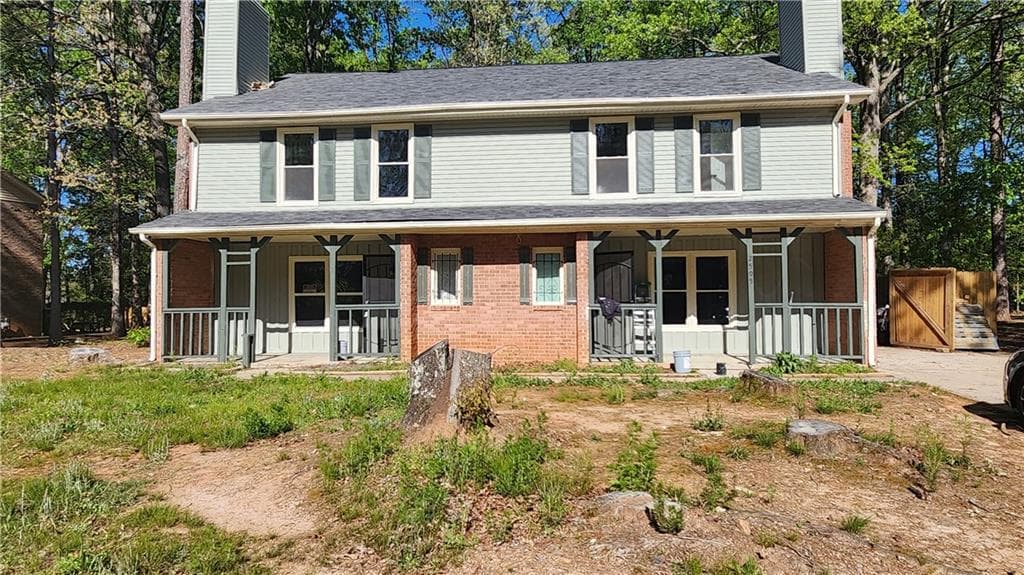 3 bedroom, 2 bathroom, 3,280 sq ft single family residence under contract at 2595 Golfview Terrace, Conyers, GA 30013