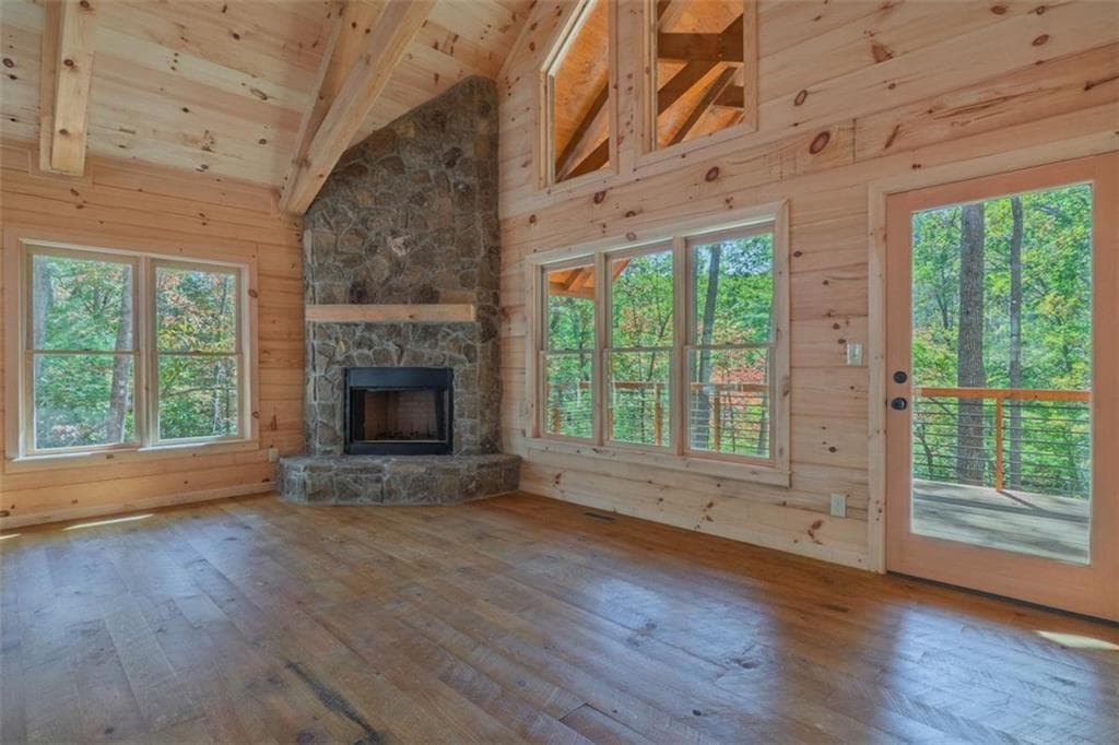 2 bedroom, 2 bathroom, 1,200 sq ft single family residence for sale at 100 Crystal Oliver Lane, Blue Ridge, GA 30513 — photo 7