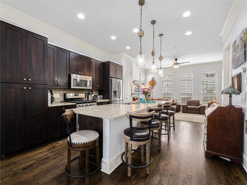 3 bedroom, 5 bathroom, 2,870 sq ft townhouse for sale at 299 Green Street, Marietta, GA 30060 — photo 8