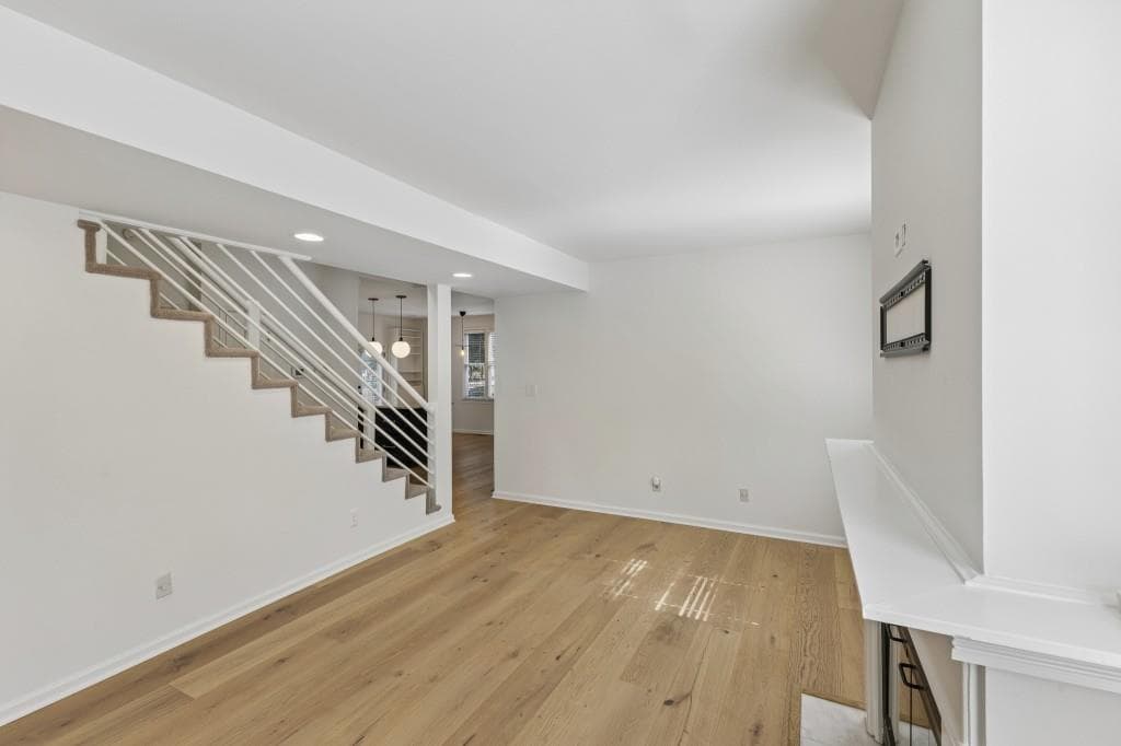 2 bedroom, 2 bathroom, 1,512 sq ft condominium under contract at 846 Saint Charles Avenue B, Atlanta, GA 30306 — photo 9