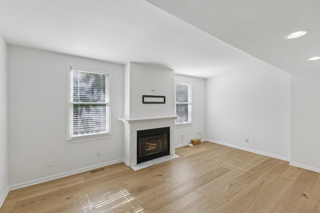 2 bedroom, 2 bathroom, 1,512 sq ft condominium under contract at 846 Saint Charles Avenue B, Atlanta, GA 30306 — photo 10