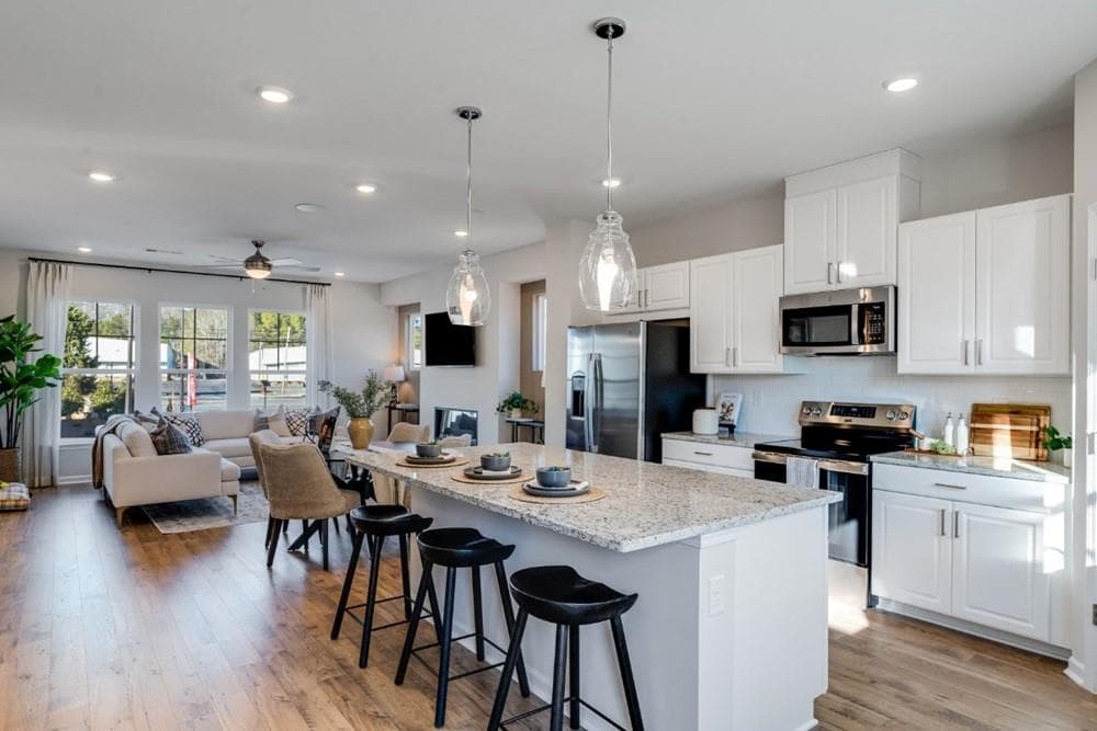 3 bedroom, 4 bathroom, 1,967 sq ft townhouse under contract at 5814 Schelton Place, Mableton, GA 30126 — photo 9