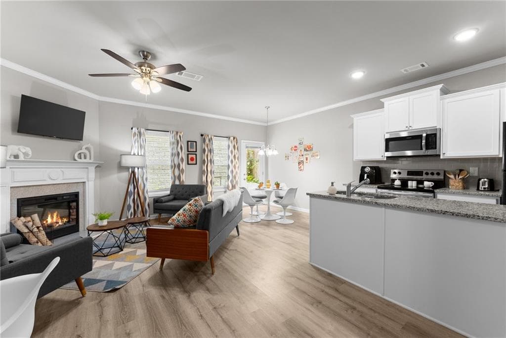 3 bedroom, 3 bathroom, 1,469 sq ft townhouse for sale at 3709 Acorn Drive, Oakwood, GA 30566 — photo 6