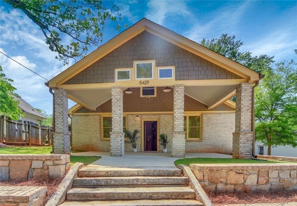 5429 E Mountain Street, Stone Mountain, GA 30083 — most recent listing photo