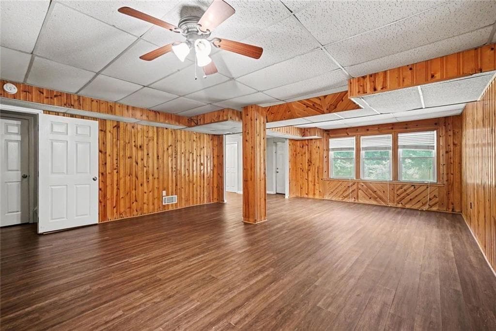 3 bedroom, 3 bathroom, 1,756 sq ft single family residence for sale at 3560 Hogan Drive, Kennesaw, GA 30152 — photo 5