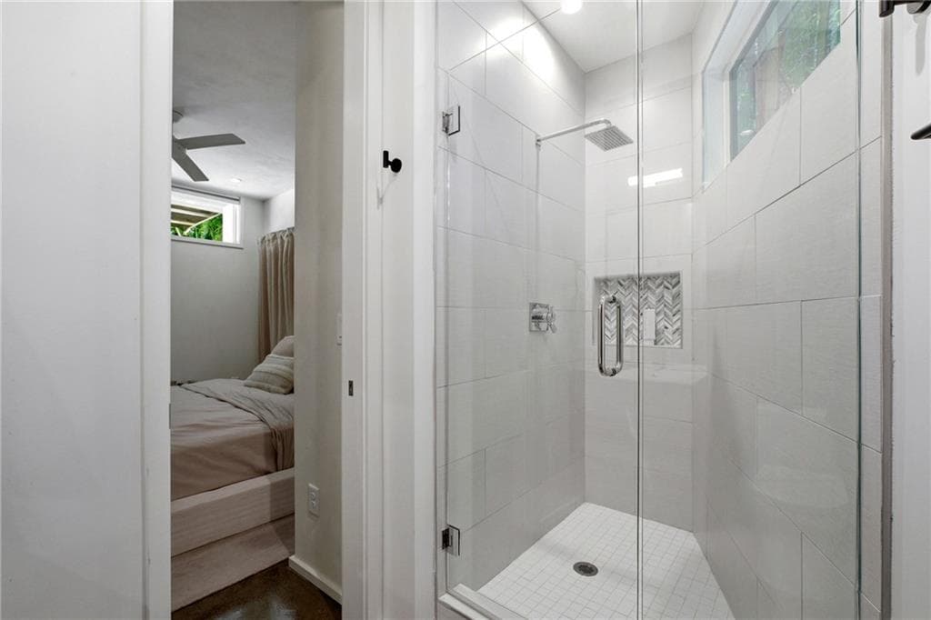 3 bedroom, 3 bathroom, 2,150 sq ft single family residence for rent at 715 Ralph Mcgill Boulevard, Atlanta, GA 30312 for $7,500 a month — photo 8