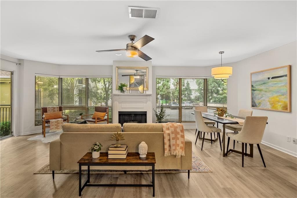 2 bedroom, 2 bathroom, 1,168 sq ft condominium sold at 209 14th Street 102, Atlanta, GA 30309