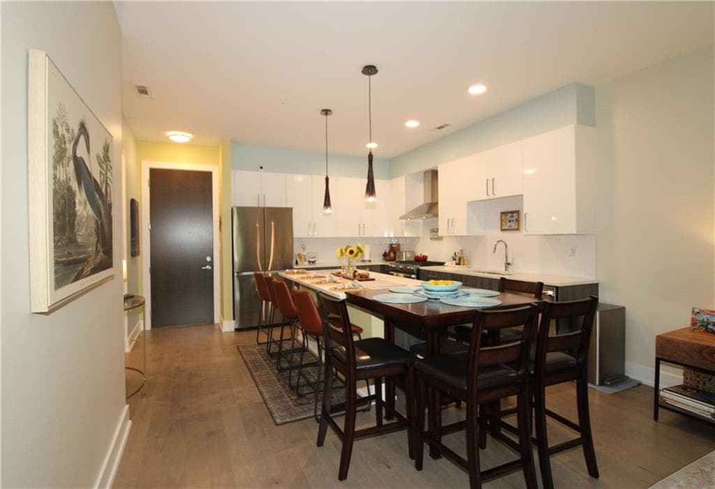 1 bedroom, 1 bathroom, 834 sq ft condominium for sale at 775 Juniper Street 208, Atlanta, GA 30308 — photo 6
