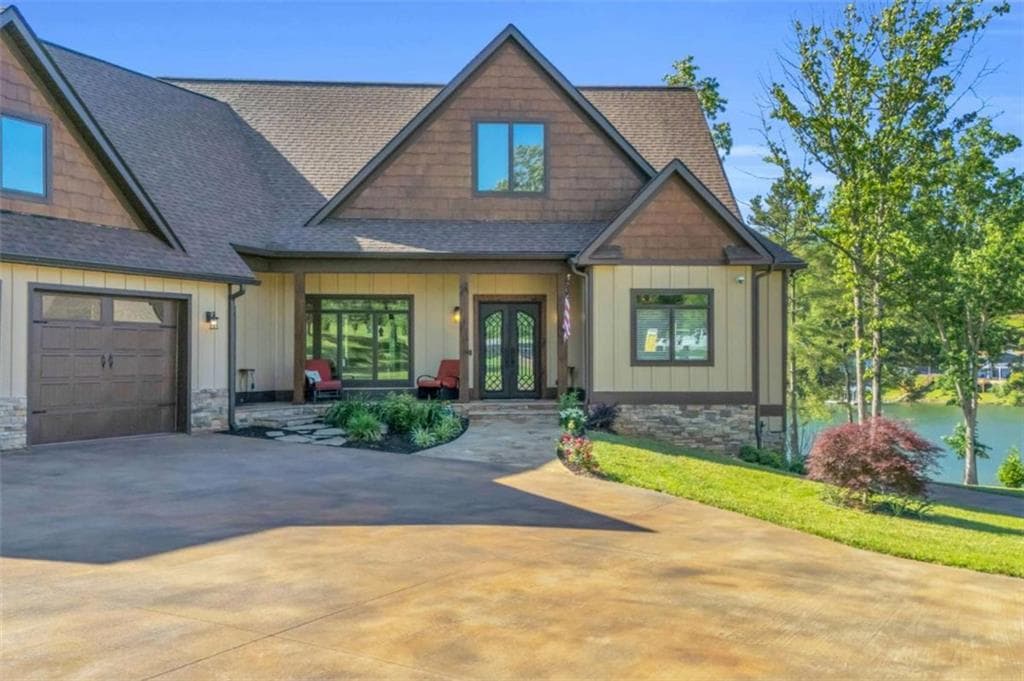4 bedroom, 4 bathroom, 4,380 sq ft single family residence for sale at 117 Valley View Court, Blairsville, GA 30512 — photo 3