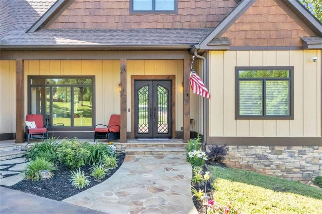 4 bedroom, 4 bathroom, 4,380 sq ft single family residence for sale at 117 Valley View Court, Blairsville, GA 30512 — photo 4