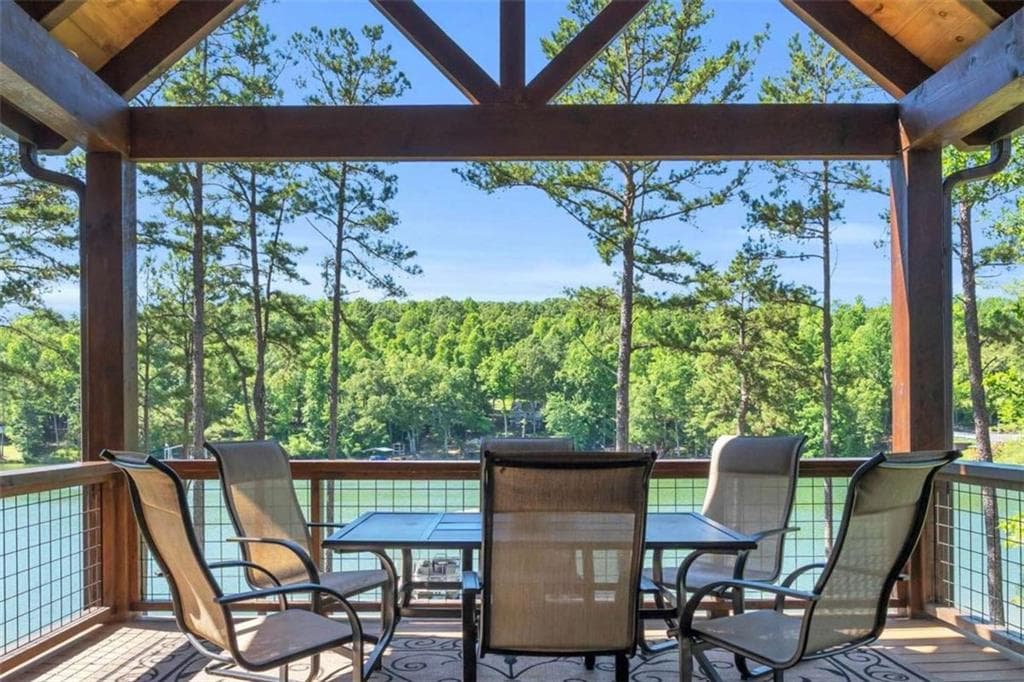 4 bedroom, 4 bathroom, 4,380 sq ft single family residence for sale at 117 Valley View Court, Blairsville, GA 30512 — photo 6