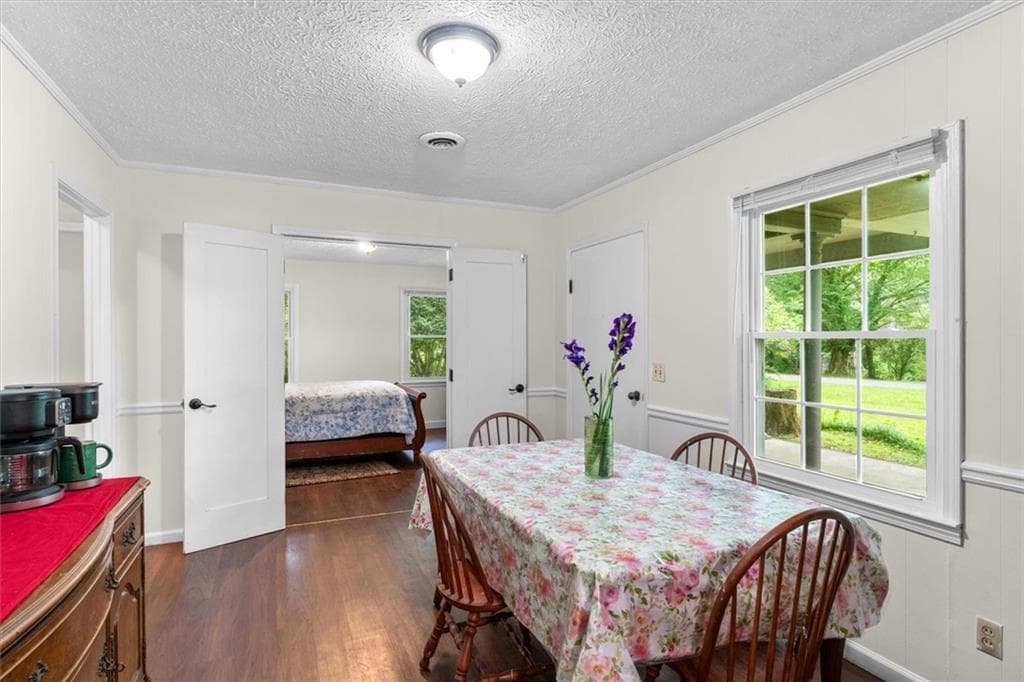 3 bedroom, 1 bathroom, 1,408 sq ft single family residence for sale at 156 Parker Road, Calhoun, GA 30701 — photo 7