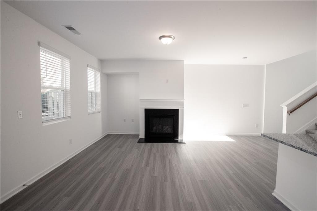 3 bedroom, 3 bathroom, 1,970 sq ft townhouse for rent at 5935 Osgood Place, Cumming, GA 30028 for $2,200 a month — photo 9