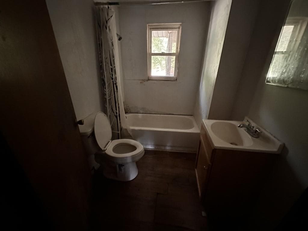3 bedroom, 2 bathroom, 1,682 sq ft single family residence under contract at 3965 Pecan Street, Loganville, GA 30052 — photo 7