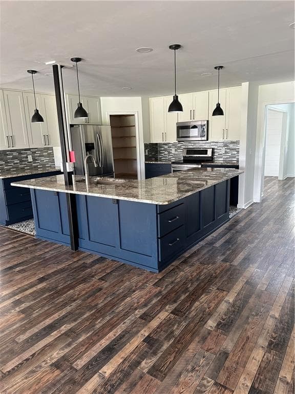 5 bedroom, 3 bathroom, 3,697 sq ft single family residence under contract at 500 Coleman Mill Road, Carrollton, GA 30116 — photo 9