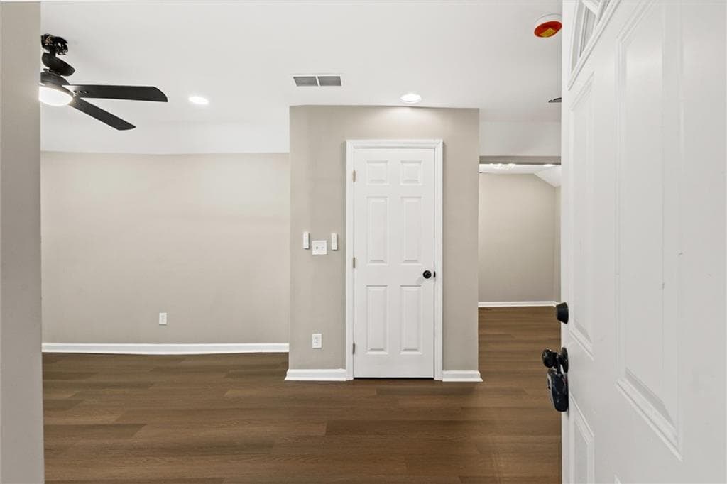 4 bedroom, 3 bathroom, 2,500 sq ft single family residence for sale at 4210 Rockbridge Road, Stone Mountain, GA 30083 — photo 8