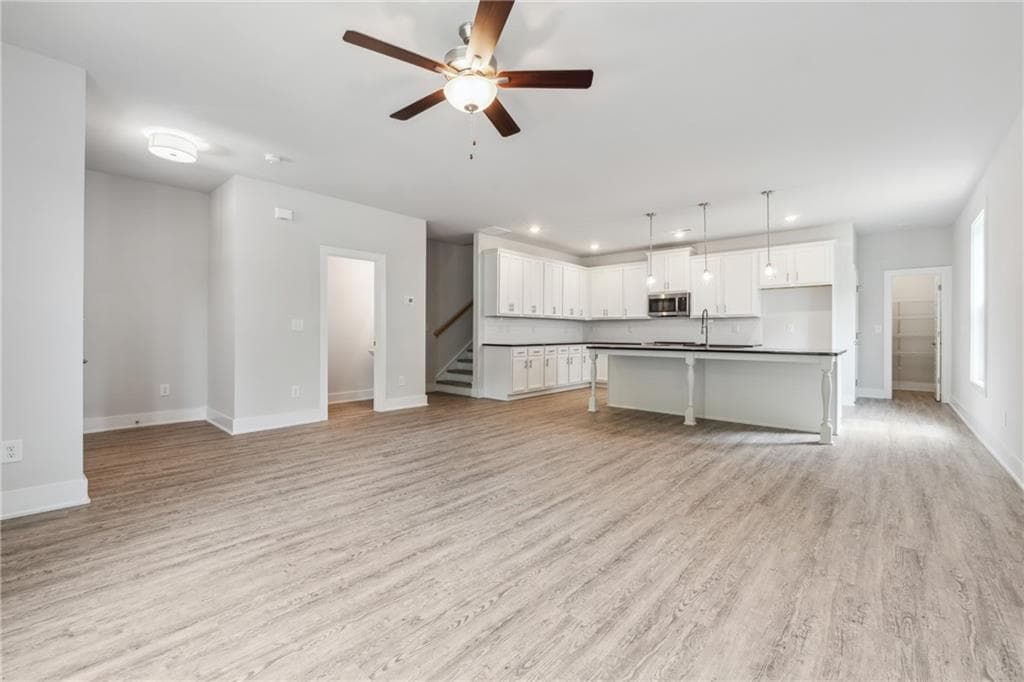 4 bedroom, 3 bathroom, 1,871 sq ft townhouse for sale at 2546 Harbor Ridge Pass Lot 341, Gainesville, GA 30507 — photo 7