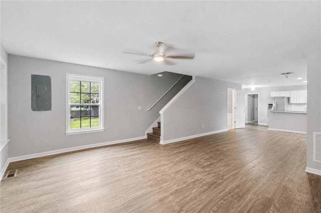 3 bedroom, 3 bathroom, 1,728 sq ft single family residence for sale at 925 Sims Street, Atlanta, GA 30310 — photo 6
